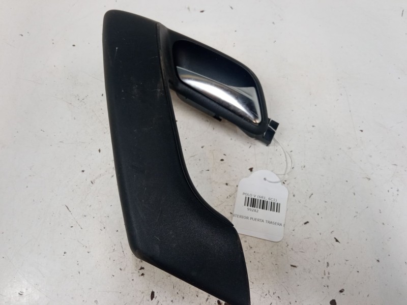 Recambio de maneta interior puerta trasera derecha para volkswagen polo v (6r1, 6c1) 1.2 referencia OEM IAM 6R0867180  