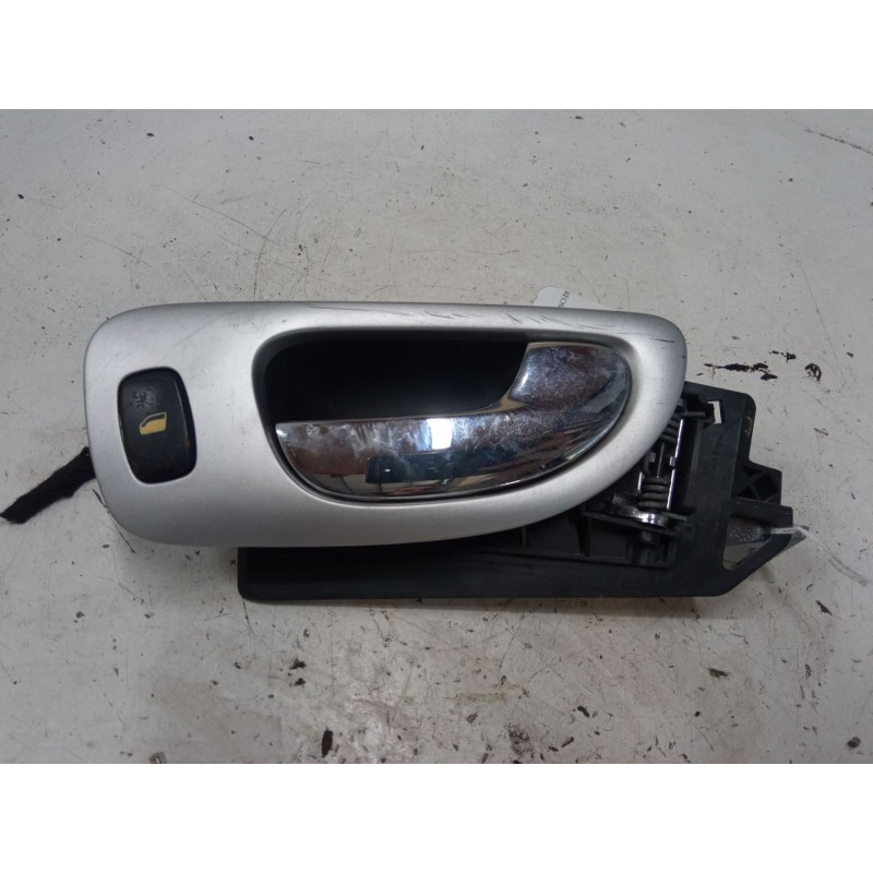 Recambio de maneta interior puerta trasera derecha para peugeot 307 sw (3h) 1.6 hdi 110 referencia OEM IAM   