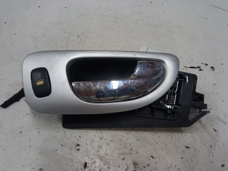 Recambio de maneta interior puerta trasera derecha para peugeot 307 sw (3h) 1.6 hdi 110 referencia OEM IAM   