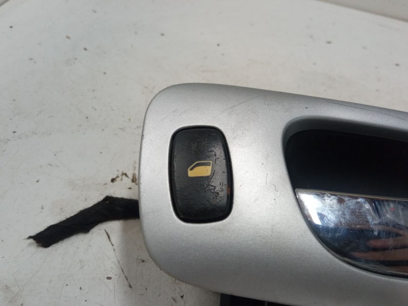 Recambio de maneta interior puerta trasera derecha para peugeot 307 sw (3h) 1.6 hdi 110 referencia OEM IAM   