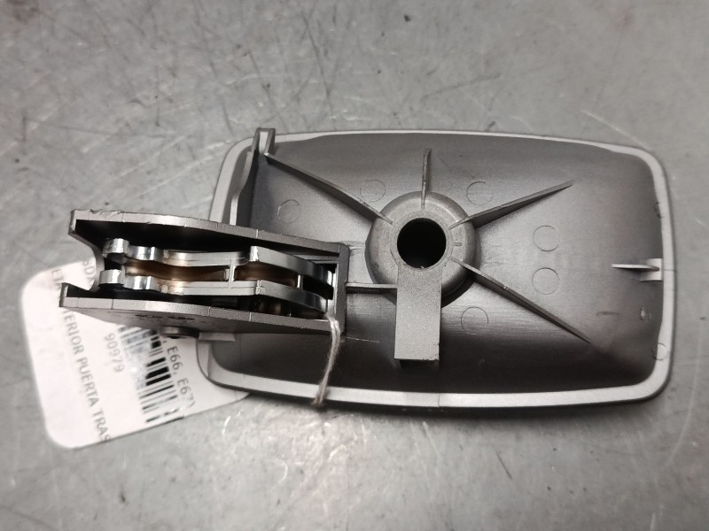 Recambio de maneta interior puerta trasera derecha para bmw 7 (e65, e66, e67) 730 i, li referencia OEM IAM 7024304  