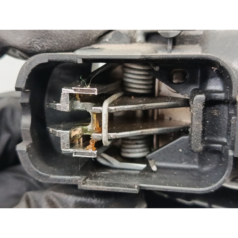 Recambio de maneta interior puerta delantera derecha para renault grand scénic iii (jz0/1_) 2.0 dci (jz0y) referencia OEM IAM 82