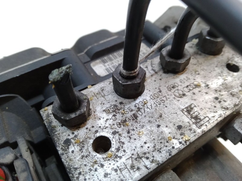 Recambio de abs para seat ibiza iv sc (6j1, 6p5) 1.9 tdi referencia OEM IAM 0265239000  6R0614517H