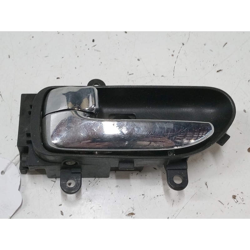 Recambio de maneta interior puerta delantera izquierda para nissan x-trail ii (t31) 2.0 dci referencia OEM IAM   