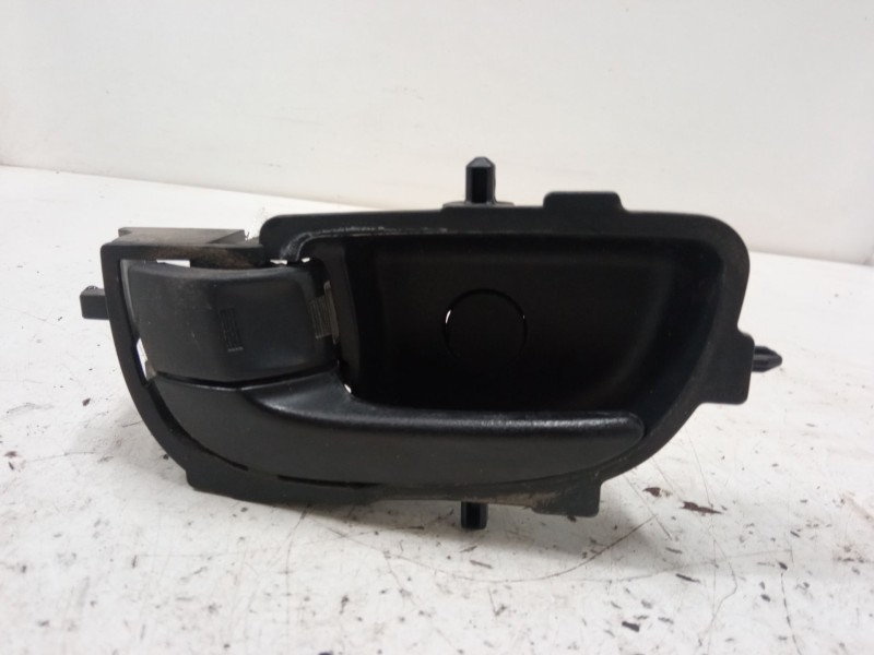 Recambio de maneta interior puerta delantera izquierda para peugeot 108 1.2 referencia OEM IAM   