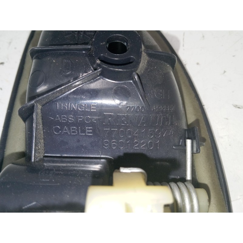 Recambio de maneta interior puerta delantera izquierda para renault clio ii (bb_, cb_) 1.6 (b/cb0d, bb00) referencia OEM IAM 960