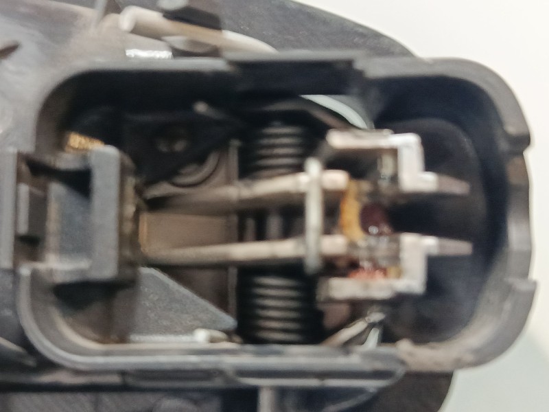 Recambio de maneta interior puerta delantera izquierda para renault scénic iii (jz0/1_) 1.5 dci referencia OEM IAM   