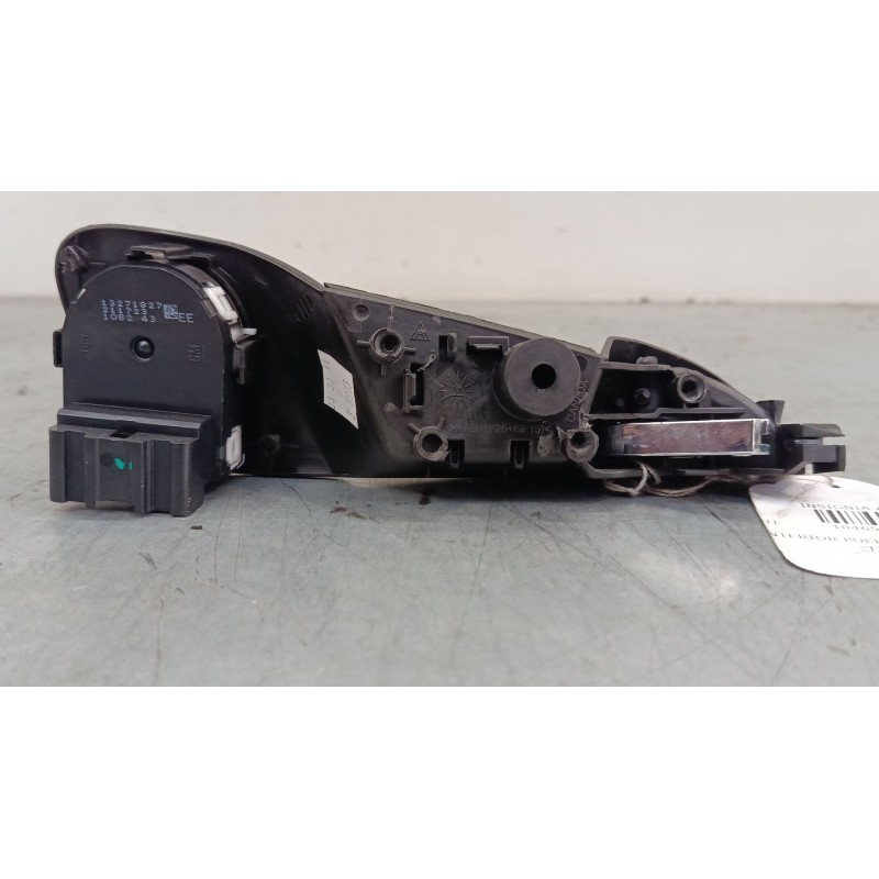 Recambio de maneta interior puerta delantera izquierda para opel insignia a (g09) 2.0 cdti (68) referencia OEM IAM 13271827  