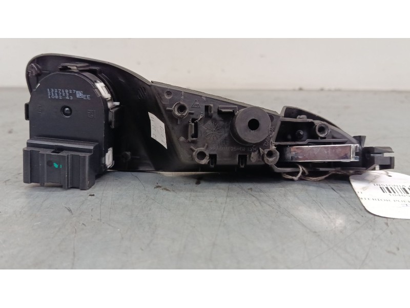 Recambio de maneta interior puerta delantera izquierda para opel insignia a (g09) 2.0 cdti (68) referencia OEM IAM 13271827  
