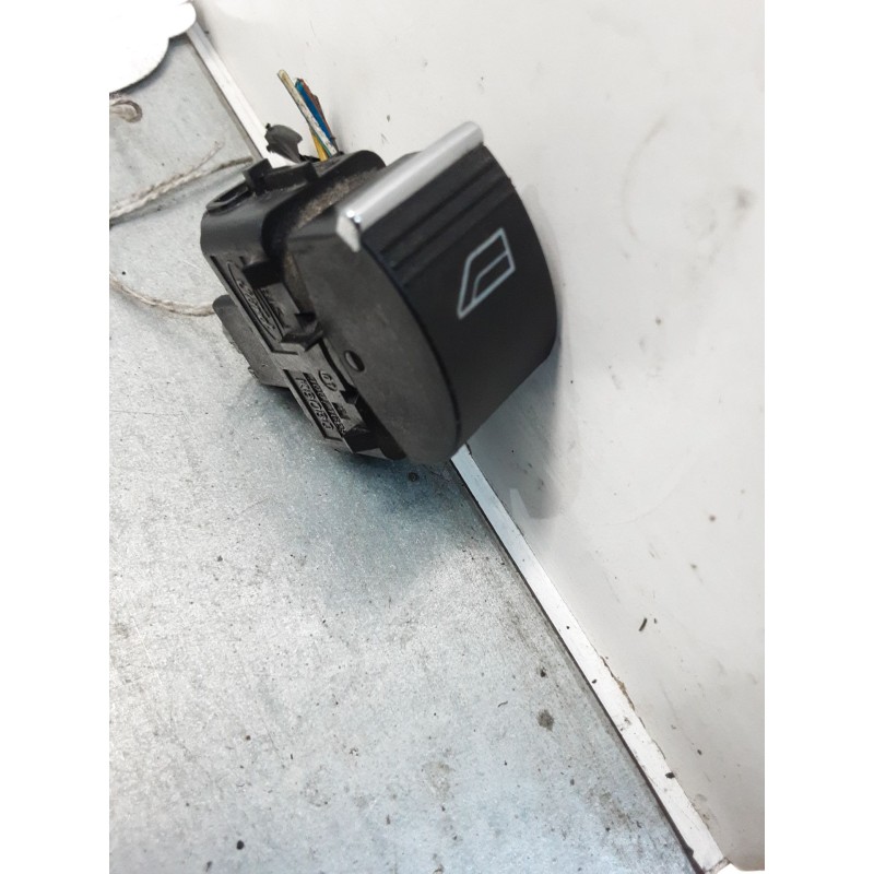 Recambio de maneta interior puerta trasera izquierda para ford c-max ii (dxa/cb7, dxa/ceu) 1.0 ecoboost referencia OEM IAM BM5T1