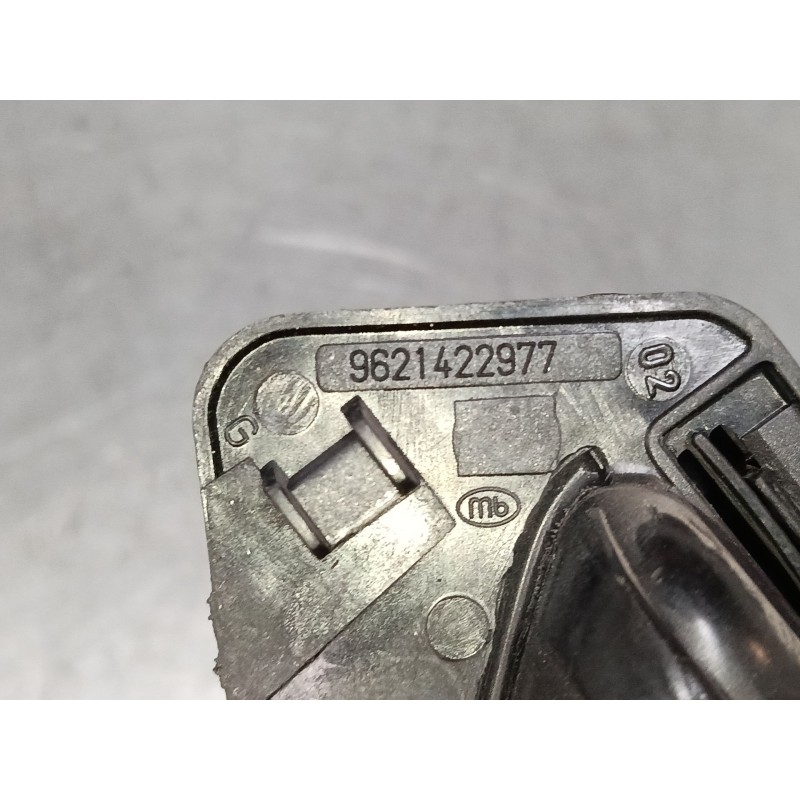 Recambio de maneta interior puerta delantera izquierda para citroën berlingo / berlingo first monospace (mf_, gjk_, gfk_) 1.6 hd