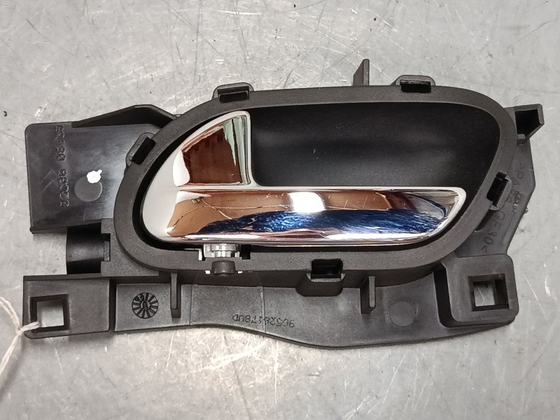 Recambio de maneta interior puerta delantera izquierda para peugeot 407 (6d_) 1.6 hdi 110 (6d9hzc, 6d9hyc) referencia OEM IAM   