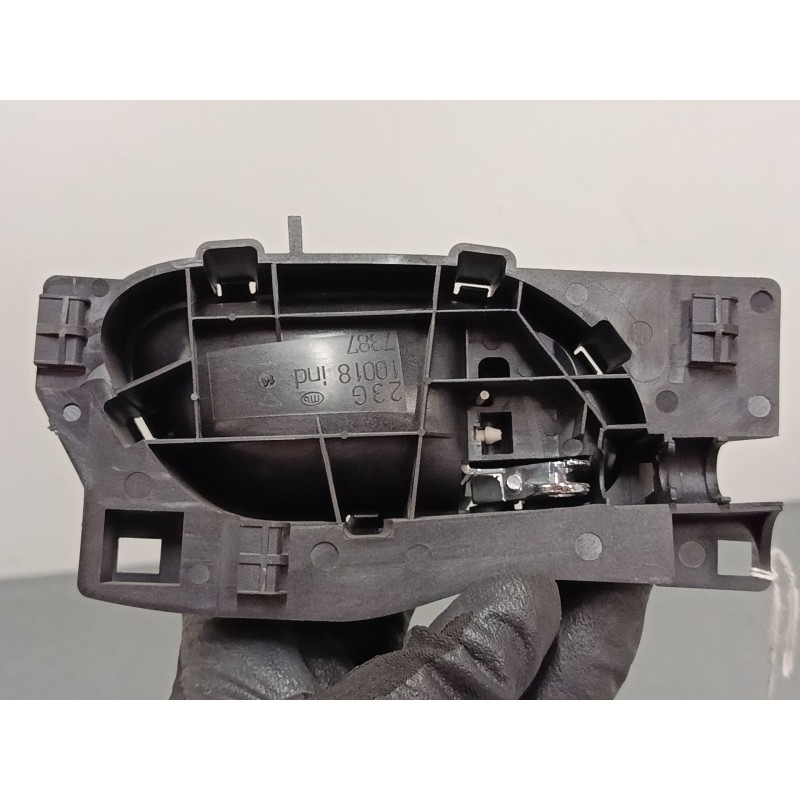 Recambio de maneta interior puerta delantera izquierda para peugeot 407 (6d_) 1.6 hdi 110 (6d9hzc, 6d9hyc) referencia OEM IAM   