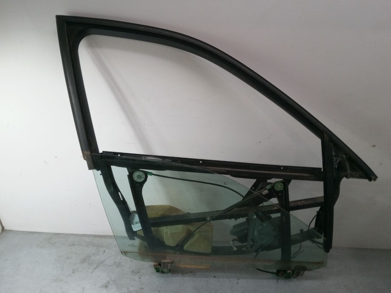 Recambio de elevalunas electrico delantero derecho para audi a4 b5 avant (8d5) 1.9 tdi referencia OEM IAM   