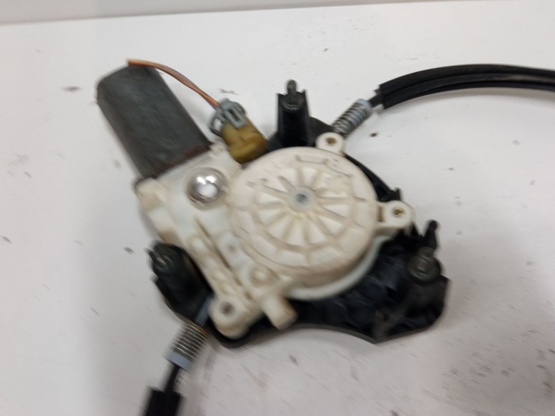 Recambio de elevalunas electrico delantero derecho para renault clio ii (bb_, cb_) 1.2 16v (bb05, bb0w, bb11, bb27, bb2t, bb2u, 