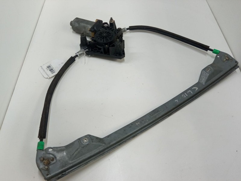 Recambio de elevalunas electrico delantero derecho para renault clio ii (bb_, cb_) 1.5 dci (b/cb07) referencia OEM IAM 77008422 