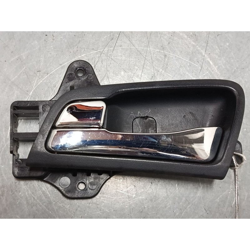 Recambio de maneta interior puerta delantera izquierda para hyundai i30 (fd) 1.6 crdi referencia OEM IAM 826112L000  