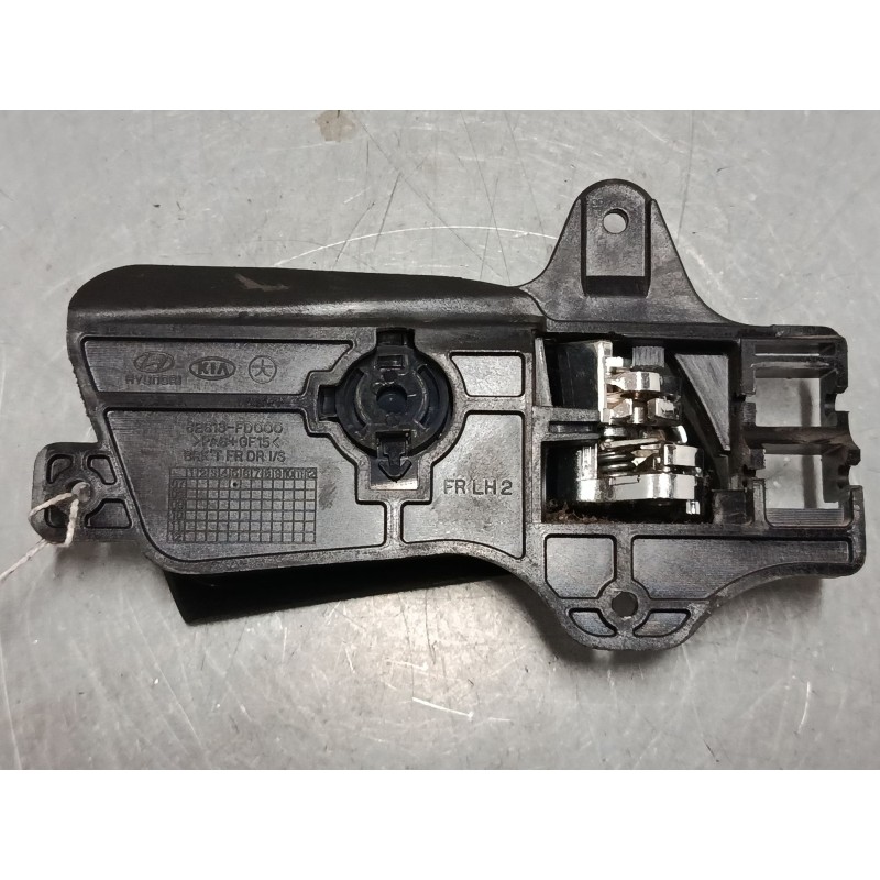 Recambio de maneta interior puerta delantera izquierda para hyundai i30 (fd) 1.6 crdi referencia OEM IAM 826112L000  