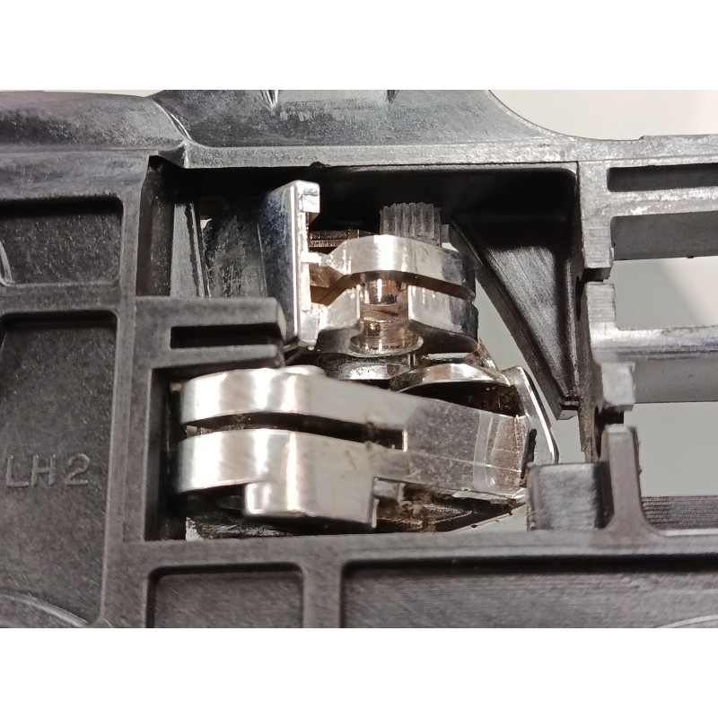 Recambio de maneta interior puerta delantera izquierda para hyundai i30 (fd) 1.6 crdi referencia OEM IAM 826112L000  