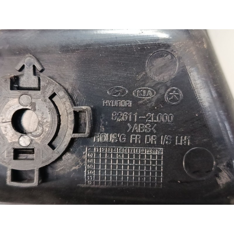 Recambio de maneta interior puerta delantera izquierda para hyundai i30 (fd) 1.6 crdi referencia OEM IAM 826112L000  