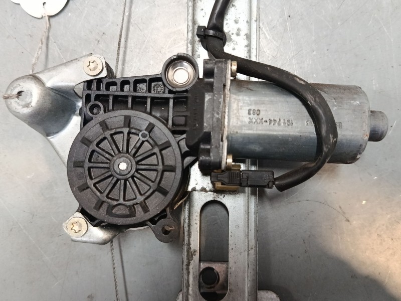Recambio de elevalunas electrico delantero derecho para mercedes-benz clase a (w168) a 170 cdi (168.008) referencia OEM IAM 1917