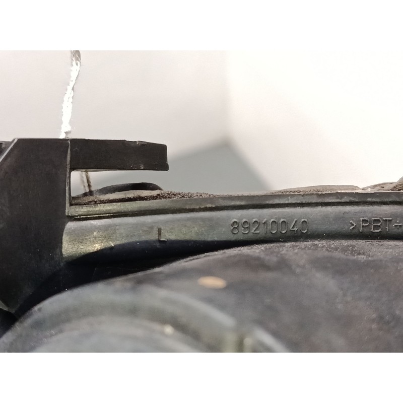 Recambio de faro antiniebla izquierdo para ford fiesta v (jh_, jd_) 1.4 tdci referencia OEM IAM 89202172  