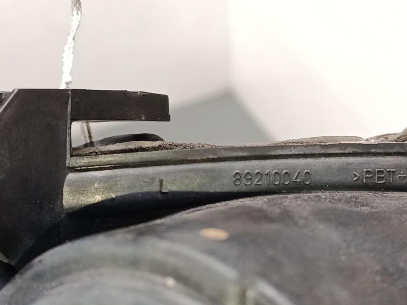 Recambio de faro antiniebla izquierdo para ford fiesta v (jh_, jd_) 1.4 tdci referencia OEM IAM 89202172  