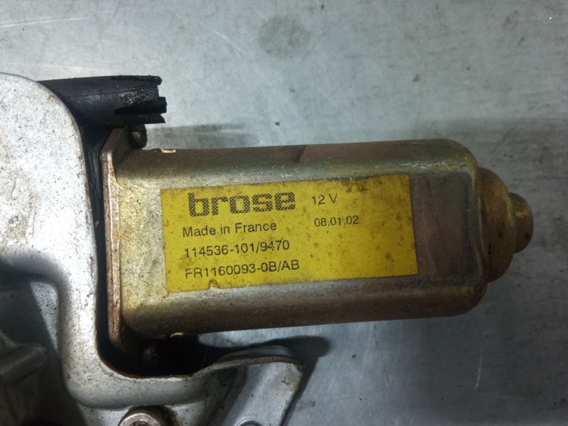 Recambio de elevalunas electrico delantero derecho para mg zr 2.0 td referencia OEM IAM FR1160093  