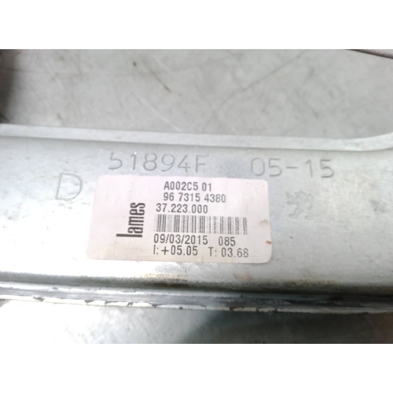 Recambio de elevalunas electrico delantero derecho para peugeot 208 i (ca_, cc_) 1.2 vti 82 referencia OEM IAM 9674254380  