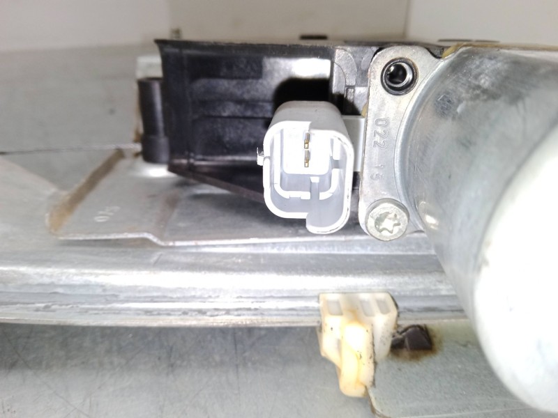 Recambio de elevalunas electrico delantero derecho para peugeot 208 i (ca_, cc_) 1.2 vti 82 referencia OEM IAM 9674254380  