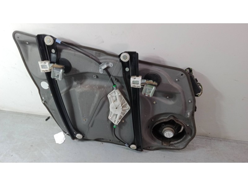 Recambio de elevalunas electrico delantero derecho para mercedes-benz clase b sports tourer (w245) b 150 (245.231) referencia OE