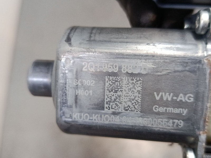 Recambio de elevalunas electrico delantero derecho para seat ibiza v (kj1, kjg) 1.0 referencia OEM IAM 2Q1959882  