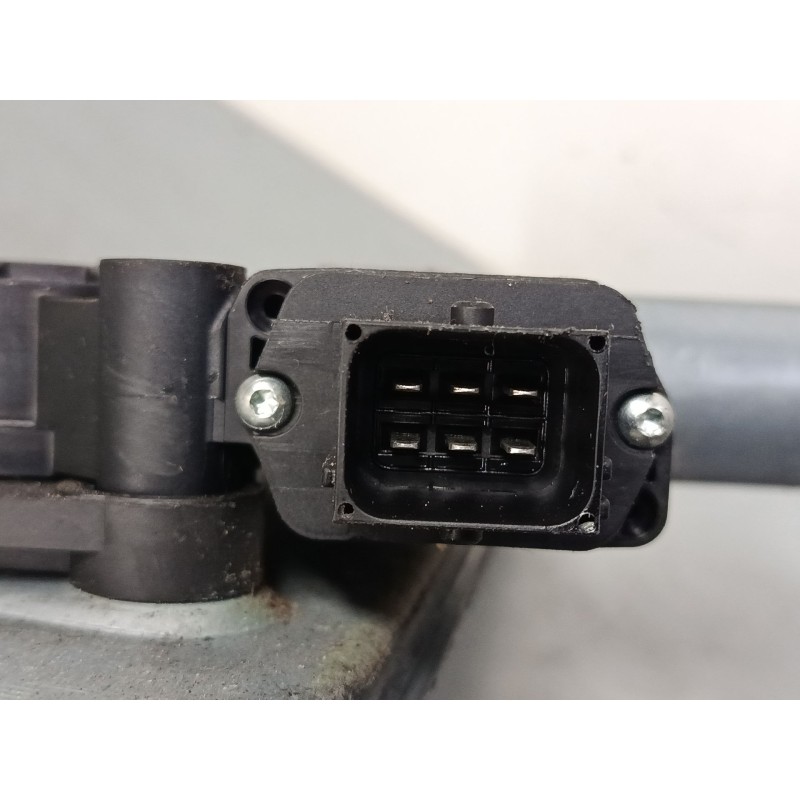 Recambio de elevalunas electrico delantero derecho para opel corsa d (s07) 1.3 cdti (l08, l68) referencia OEM IAM 541613212  