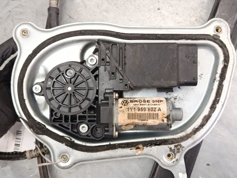 Recambio de elevalunas electrico delantero derecho para volkswagen new beetle descapotable (1y7) 2.0 referencia OEM IAM 1Y195980