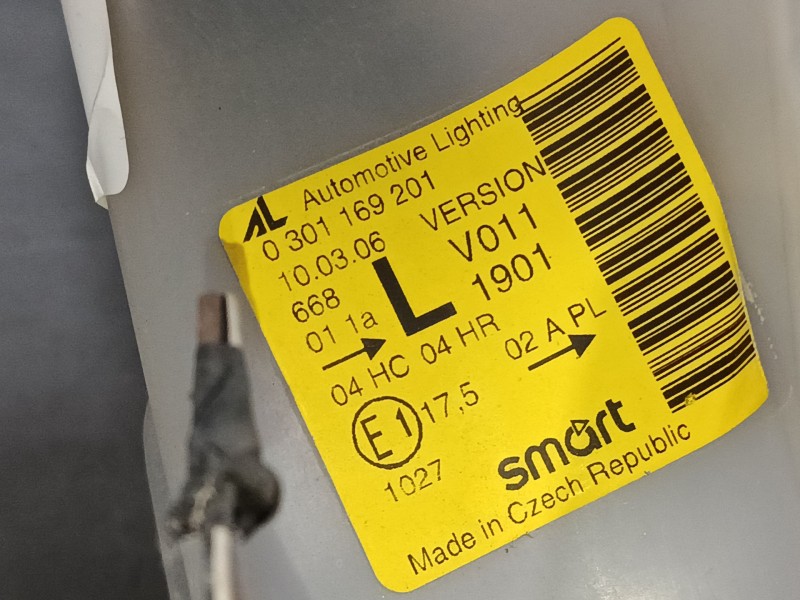 Recambio de faro izquierdo para smart fortwo coupé (450) 0.7 (450.352, 450.332) referencia OEM IAM 0301169201  