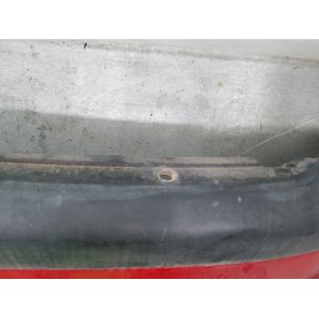 PARAGOLPES TRASERO 