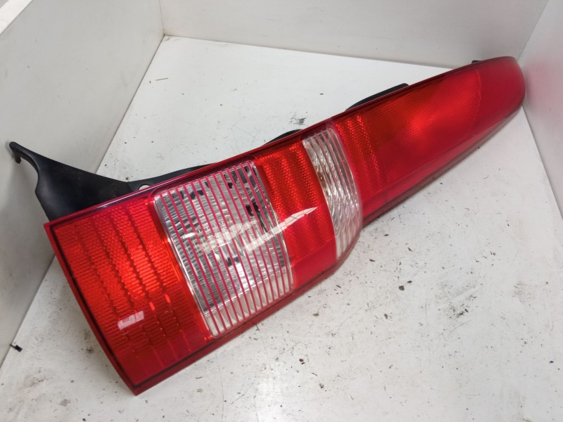 Recambio de piloto trasero derecho para fiat panda / panda classic (169_) 1.2 (169.axb11, 169.axb1a) referencia OEM IAM 51763006