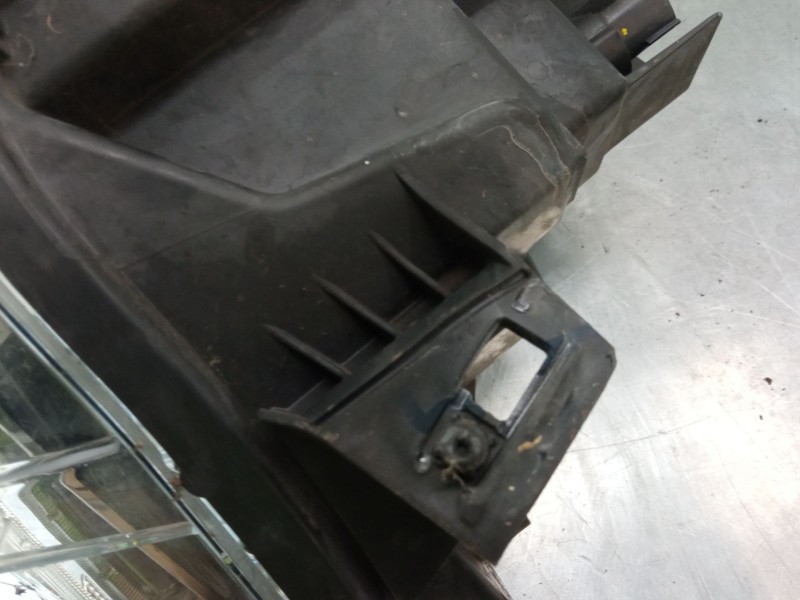 Recambio de faro izquierdo para ford transit connect v408 furgoneta/monovolumen 1.5 ecoblue referencia OEM IAM KT1B13W030AD  