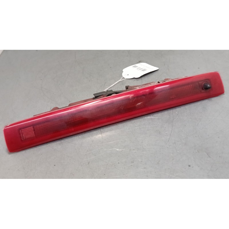 Recambio de luz central de freno para renault clio iii (br0/1, cr0/1) 1.5 dci (br17, cr17) referencia OEM IAM 8200245578  