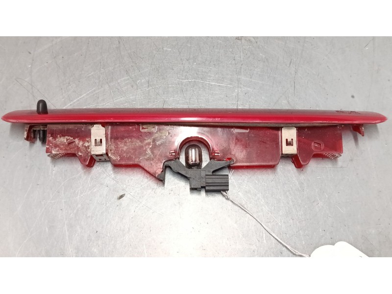 Recambio de luz central de freno para renault clio iii (br0/1, cr0/1) 1.5 dci (br17, cr17) referencia OEM IAM 8200245578  