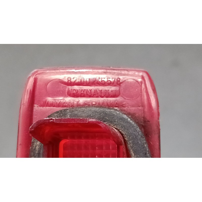 Recambio de luz central de freno para renault clio iii (br0/1, cr0/1) 1.5 dci (br17, cr17) referencia OEM IAM 8200245578  