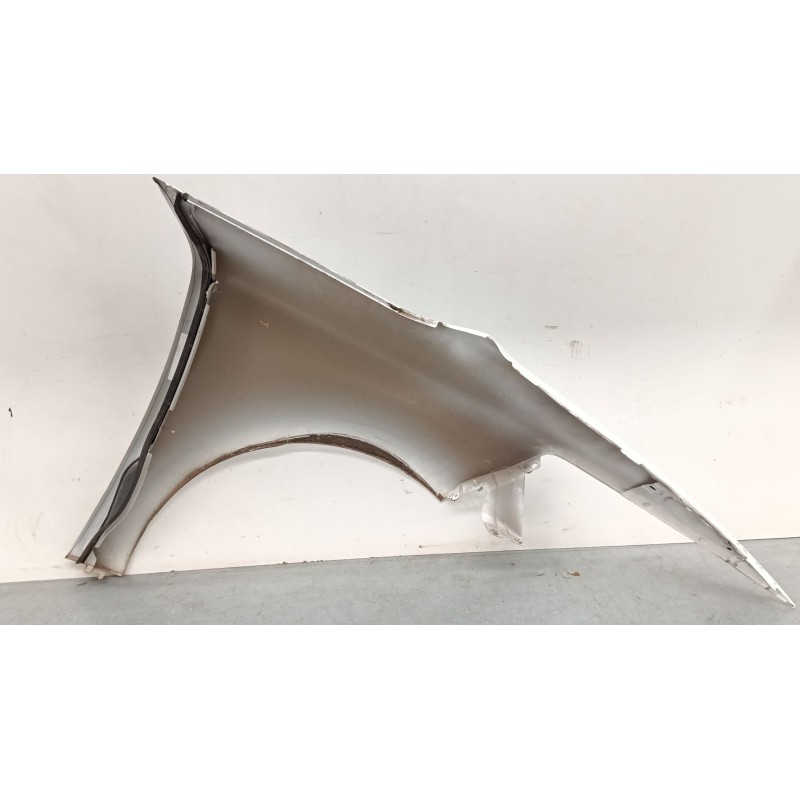 Recambio de aleta delantera izquierda para citroën c4 picasso ii 1.6 hdi 90 referencia OEM IAM 967691968001g  