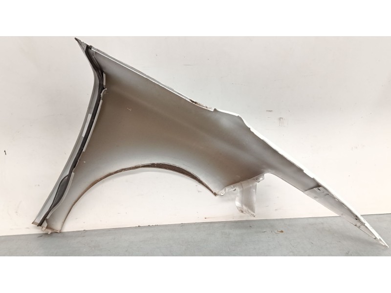 Recambio de aleta delantera izquierda para citroën c4 picasso ii 1.6 hdi 90 referencia OEM IAM 967691968001g  