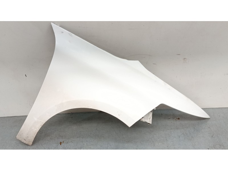 Recambio de aleta delantera derecha para citroën c4 picasso ii 1.6 hdi 90 referencia OEM IAM 967691958001D  