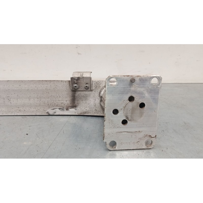 Recambio de refuerzo paragolpes delantero para citroën c4 picasso ii 1.6 hdi 90 referencia OEM IAM 9675941580  