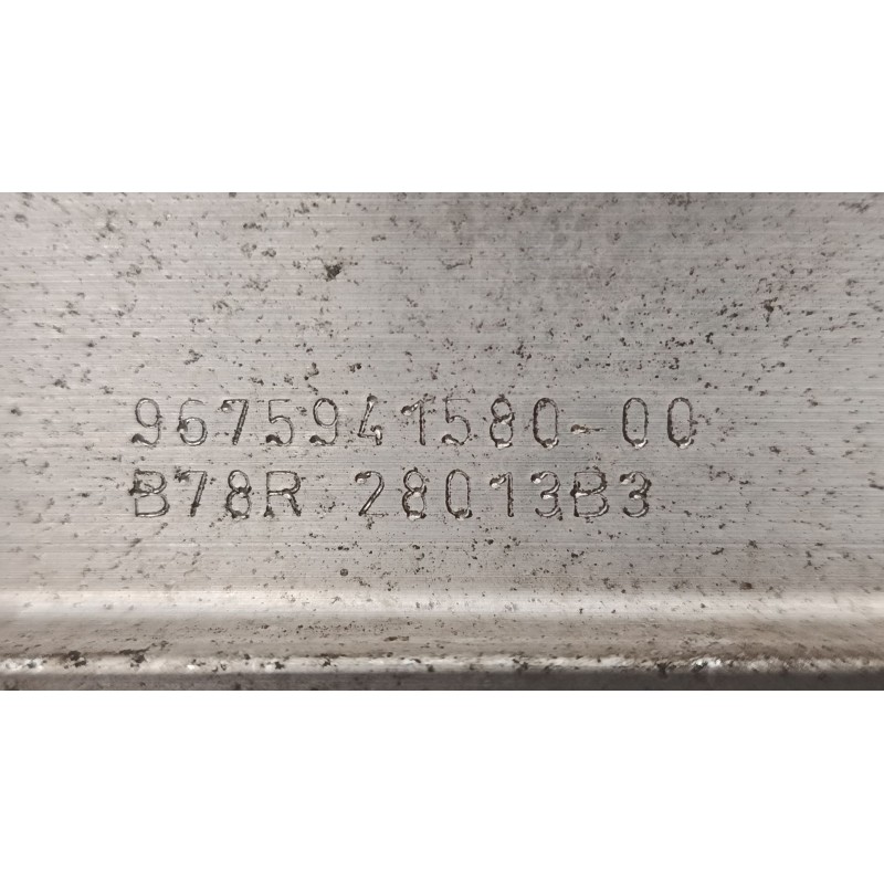 Recambio de refuerzo paragolpes delantero para citroën c4 picasso ii 1.6 hdi 90 referencia OEM IAM 9675941580  