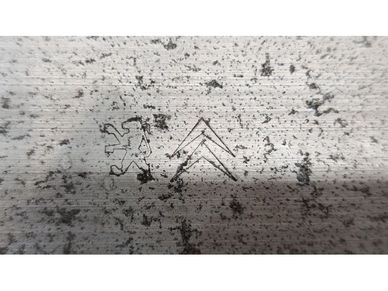 Recambio de refuerzo paragolpes delantero para citroën c4 picasso ii 1.6 hdi 90 referencia OEM IAM 9675941580  