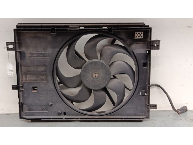 Recambio de electroventilador para citroën c4 picasso ii 1.6 hdi 90 referencia OEM IAM 9806313280  