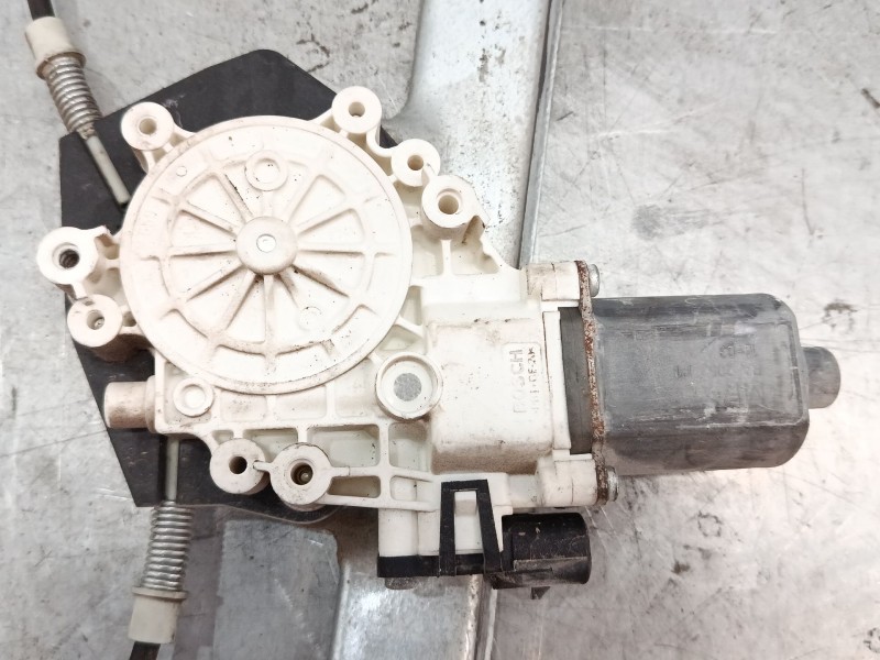 Recambio de elevalunas electrico delantero derecho para mitsubishi colt vi (z3_a, z2_a) 1.3 (z21a) referencia OEM IAM 5713A134  