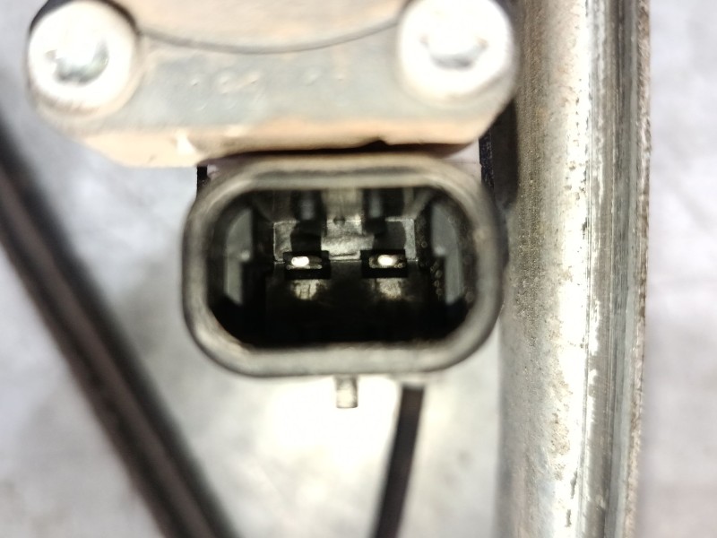 Recambio de elevalunas electrico delantero derecho para mitsubishi colt vi (z3_a, z2_a) 1.3 (z21a) referencia OEM IAM 5713A134  